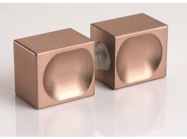 FINITURE Paire de boutons 25x28 mm a encoche